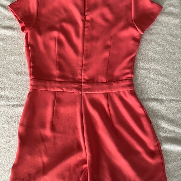 Banana Republic Romper - Picture 3 of 4